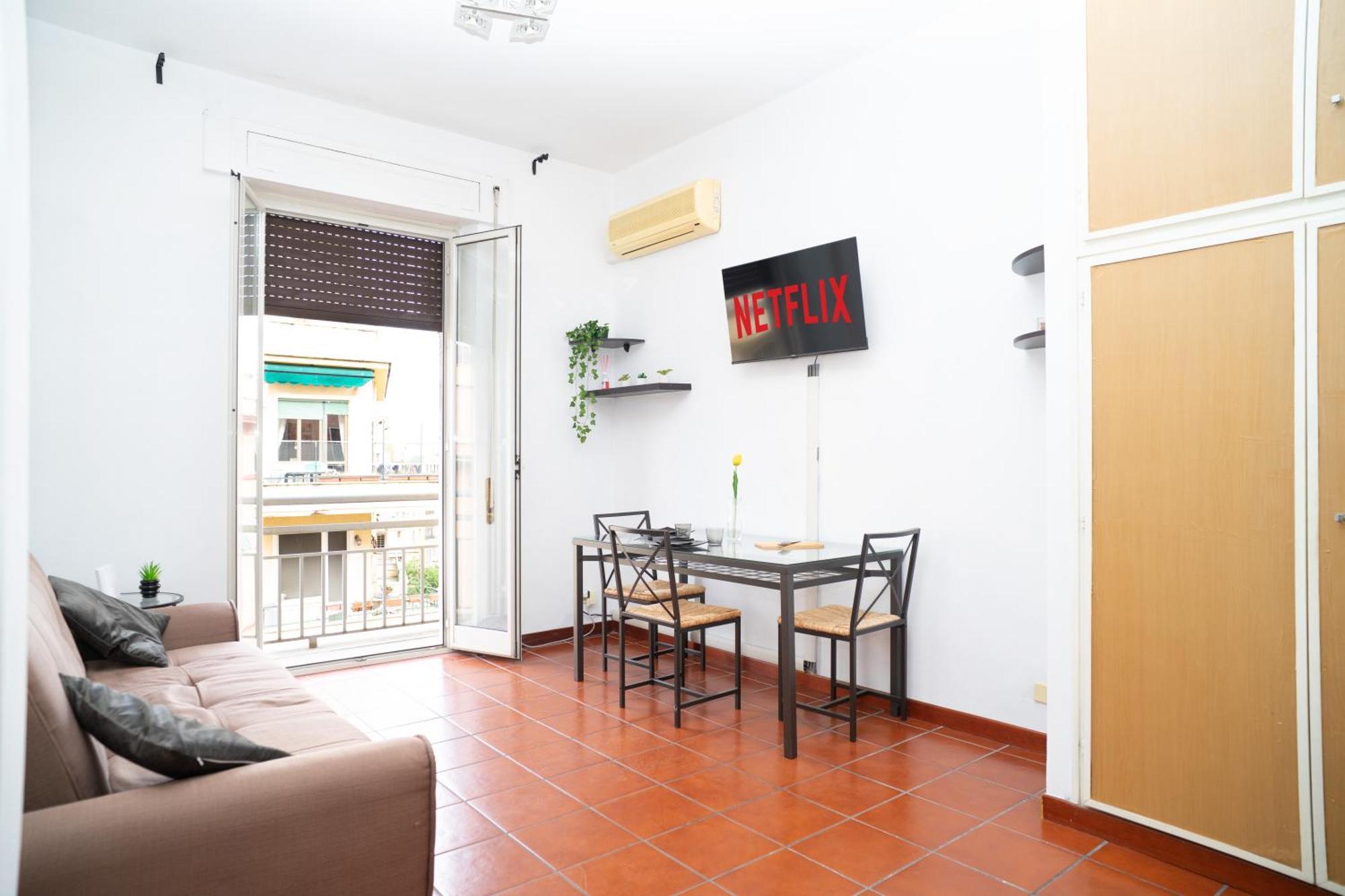 Modern And One-bedroom, 10 Min From Colosseum